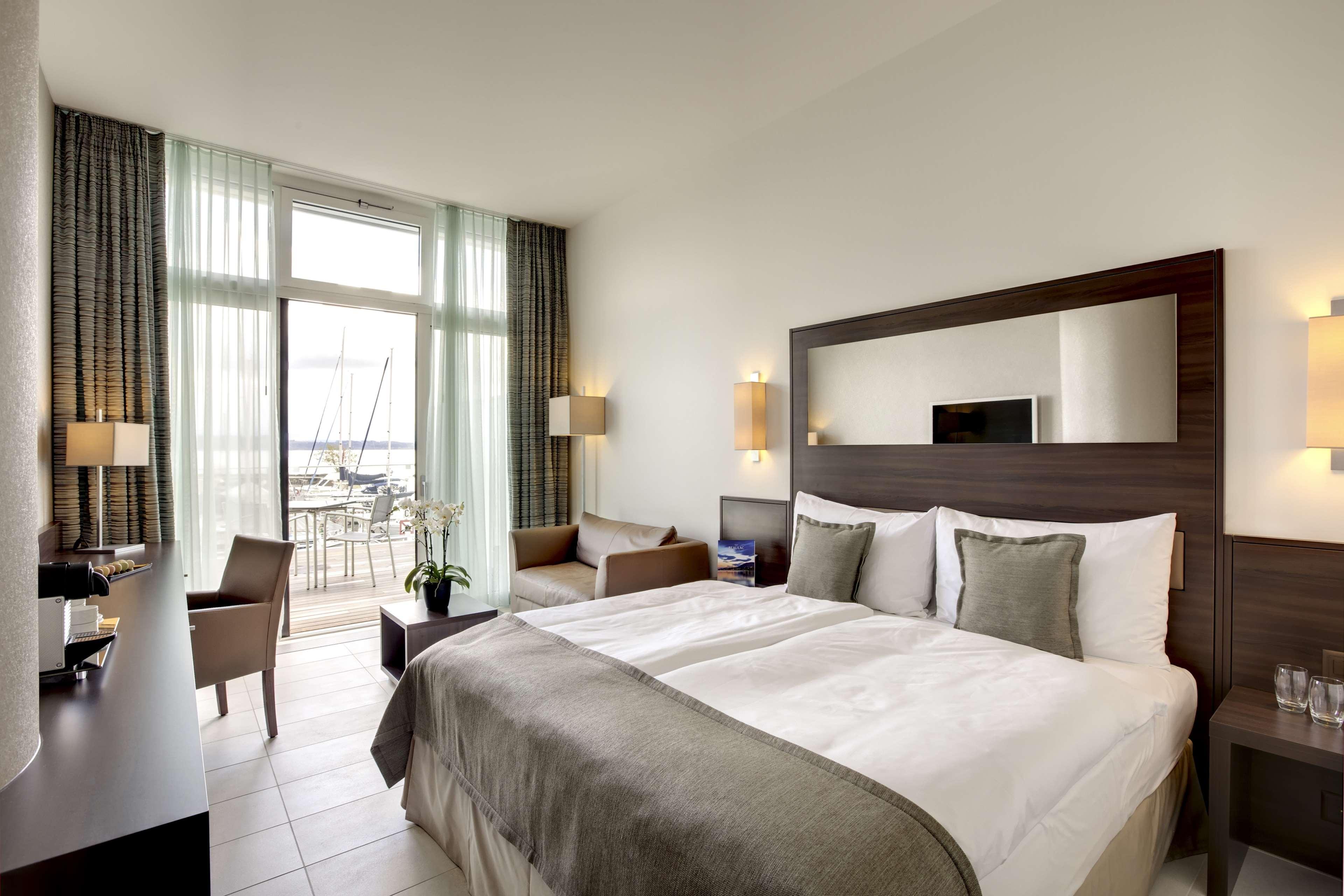 Hotel Beaulac 4*